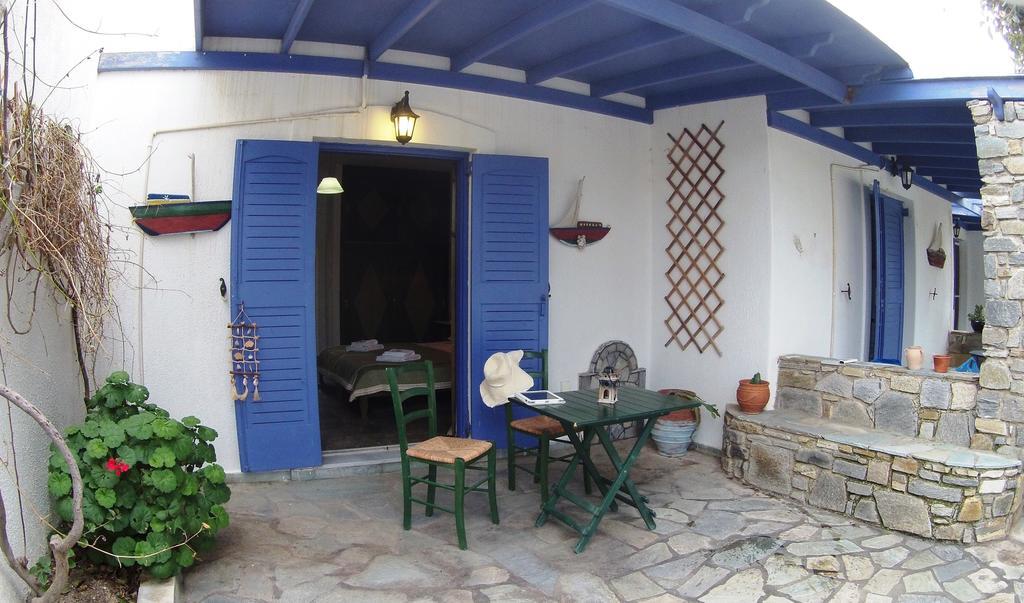 Arokaria Hideaway Suites Krotiri Chambre photo