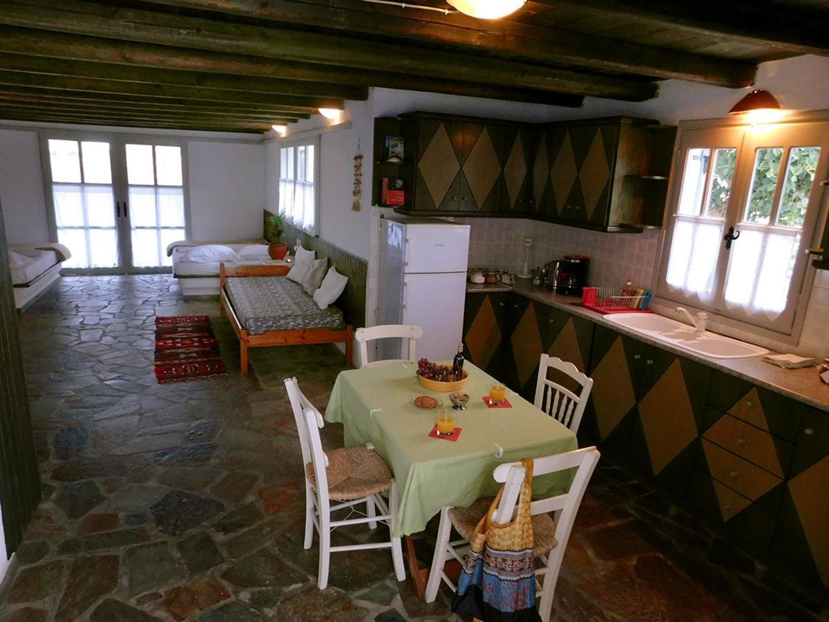 Arokaria Hideaway Suites Krotiri Extérieur photo